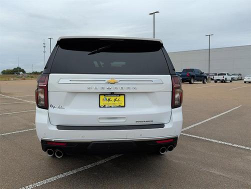 2023 Chevrolet Suburban Premier