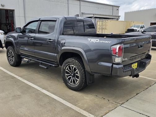 2022 Toyota Tacoma TRD Sport