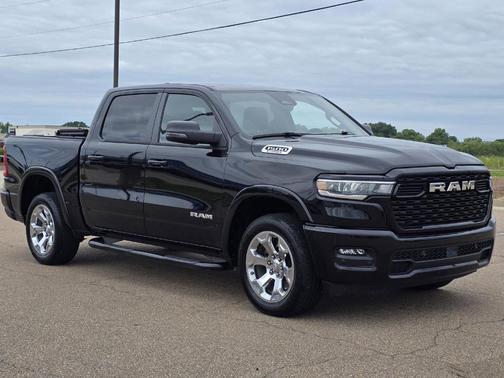 Diamond Black 2025 RAM 1500 Big Horn/Lone Star