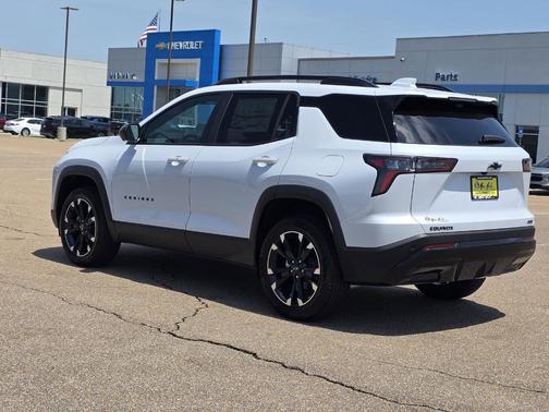 Polar White 2026 Chevrolet Equinox RS