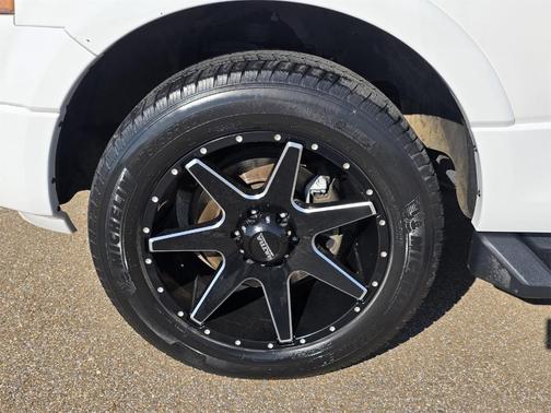 2016 Ford Expedition EL XLT