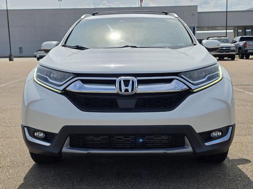White Diamond Pearl 2017 Honda CR-V Touring
