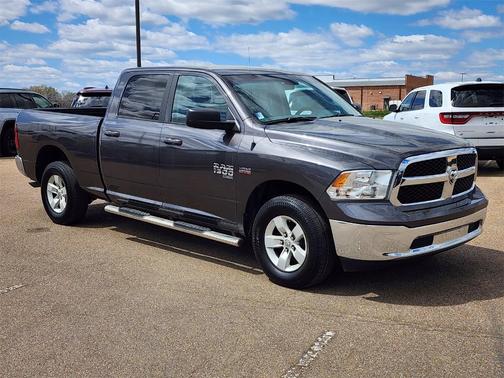 2019 RAM 1500 Classic SLT