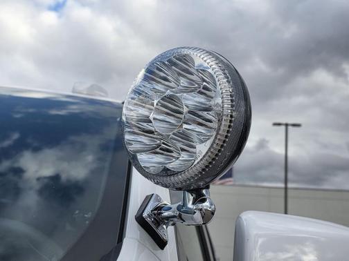 Summit White 2026 Chevrolet Tahoe Police