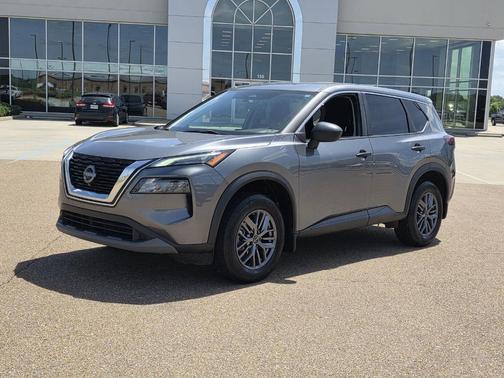 Gun Metallic 2023 Nissan Rogue S