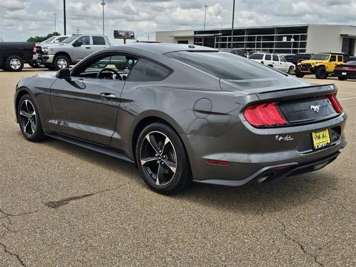 2018 Ford Mustang EcoBoost
