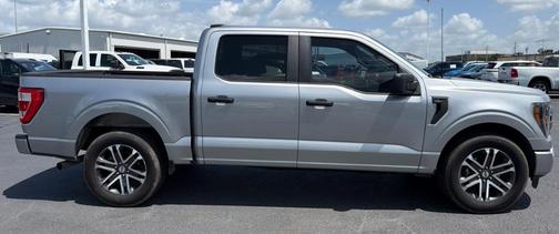 Iconic Silver Metallic 2023 Ford F-150 XL