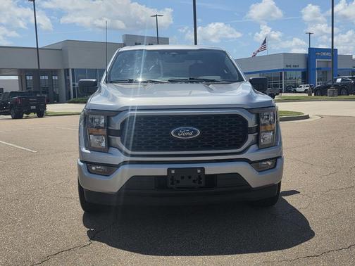 Iconic Silver Metallic 2023 Ford F-150 XL