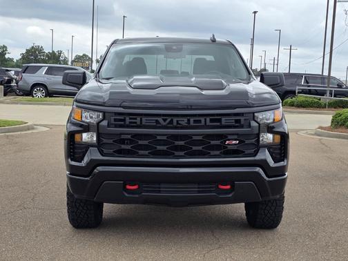 Black 2026 Chevrolet Silverado 1500 Custom Trail Boss
