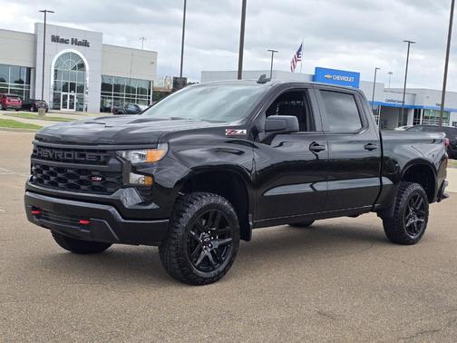 Black 2026 Chevrolet Silverado 1500 Custom Trail Boss