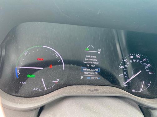 Celestial Silver Metallic 2021 Toyota Sienna XLE