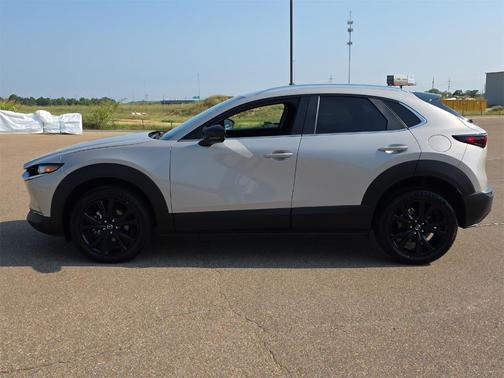 2024 Mazda CX-30 Select