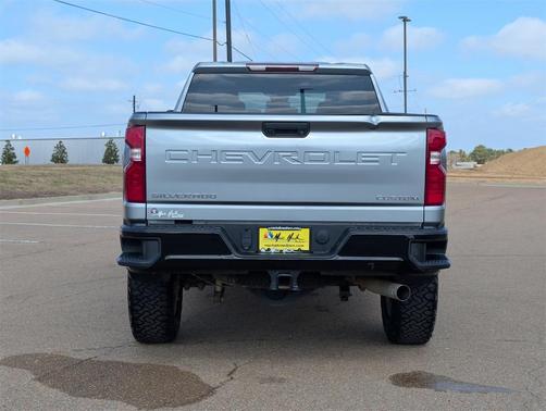 2024 Chevrolet Silverado 2500 Custom