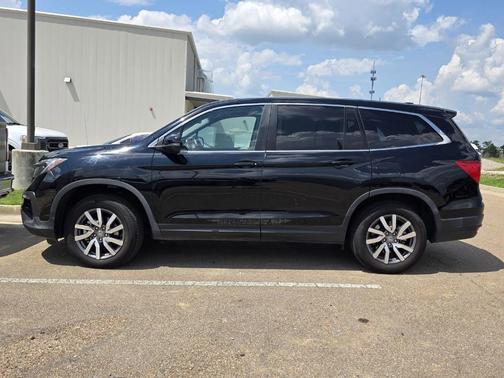 Crystal Black Pearl 2021 Honda Pilot EX-L