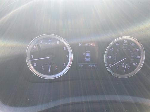 Quartz White Pearl 2018 Hyundai SONATA SE