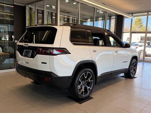 2026 Jeep Cherokee Overland