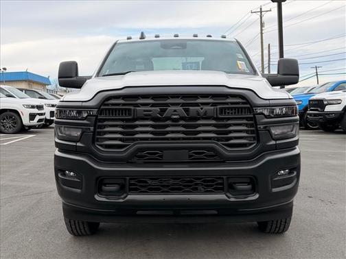 2026 RAM 2500 TRADESMAN 4X4 CREW CAB 6
