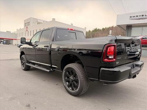 2026 RAM 2500 TRADESMAN 4X4 CREW CAB 6