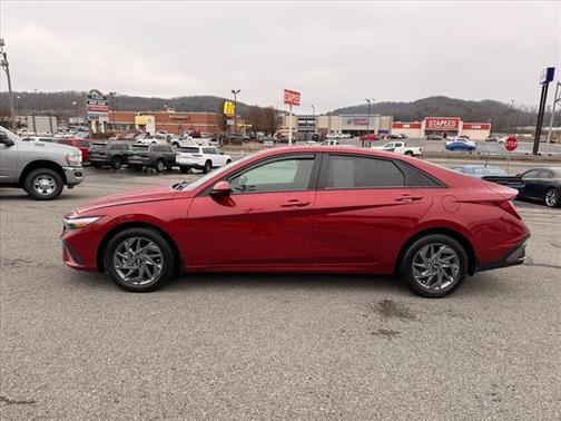 2024 Hyundai ELANTRA HEV Blue