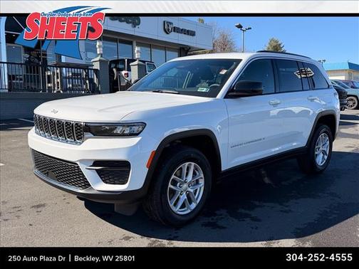 2026 Jeep Grand Cherokee Laredo