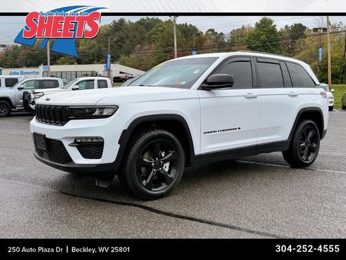 Bright White Clearcoat 2023 Jeep Grand Cherokee Limited