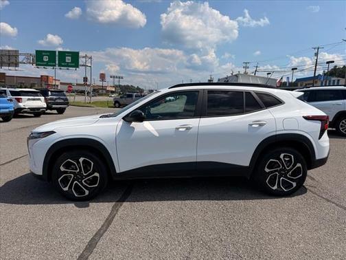 2025 Chevrolet Trax SUV