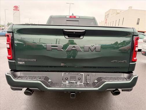 Serrano Green Metallic 2026 RAM 1500 Big Horn/Lone Star