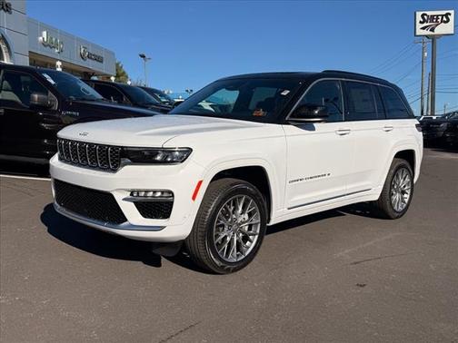 2025 Jeep Grand Cherokee Summit