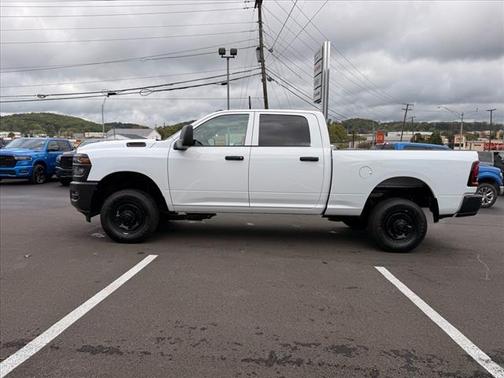 2026 RAM 2500 TRADESMAN 4X4 CREW CAB 6