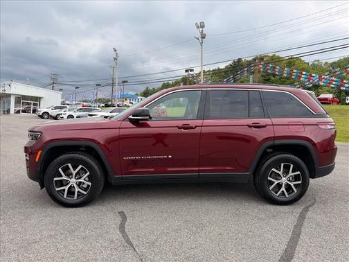 Velvet Red Pearl Coat Prv 2025 Jeep Grand Cherokee Limited
