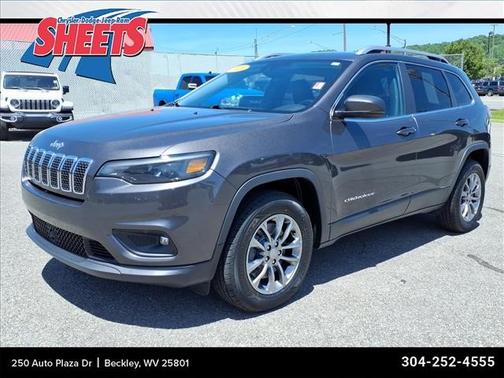 Granite Crystal Met. 2020 Jeep Cherokee Latitude Lux