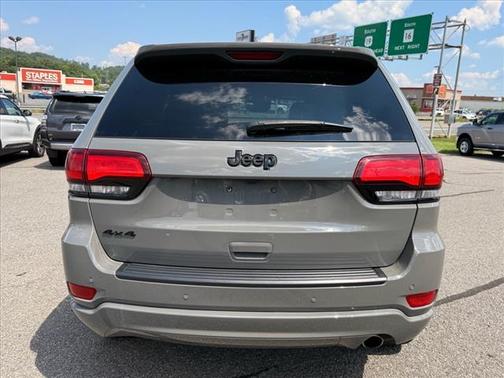 2020 Jeep Grand Cherokee Altitude