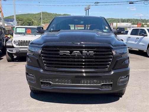 Diamond Black Crystal P/C 2026 RAM 1500 Laramie