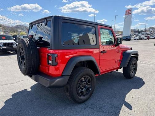 2025 Jeep Wrangler Sport