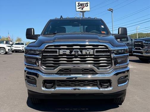2026 RAM 2500 TRADESMAN 4X4 CREW CAB 6