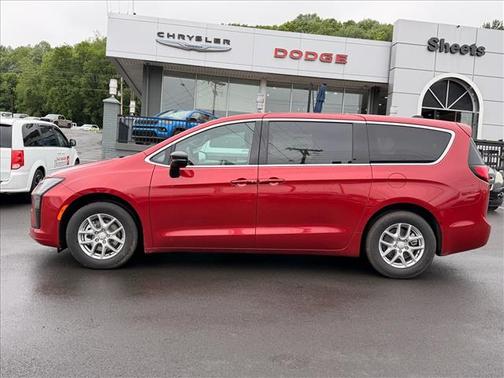 Red Hot Pearl Coat Pr6 2027 Chrysler Pacifica L