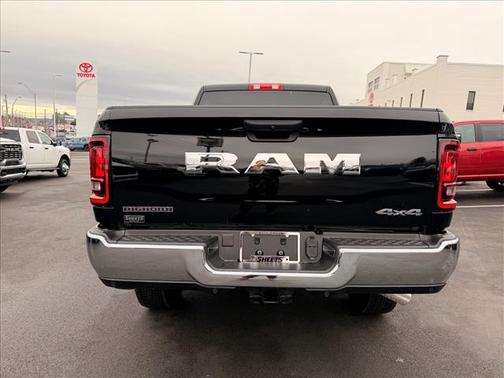 2026 RAM 2500 BIG HORN 4X4 CREW CAB 64