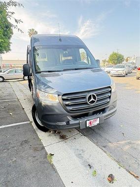 2019 Mercedes-Benz Sprinter 2500 HIGH ROOF 1-OWNER