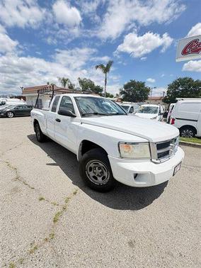 Bright White Clearcoat 2011 Dodge Dakota ST