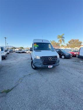 2021 Mercedes-Benz Sprinter 2500 LOW MILES 1-OWNER