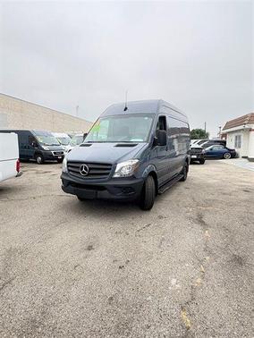 2018 Mercedes-Benz Sprinter 2500 LOW MILES 1-OWNER