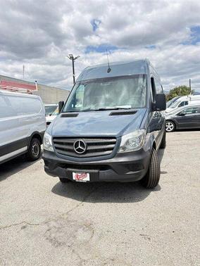 Arctic White 2018 Mercedes-Benz Sprinter 2500 LOW MILES 1-OWNER