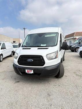 2019 Ford Transit-250 148 WB Medium Roof Cargo