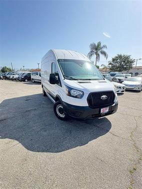 2022 Ford Transit-250 Base
