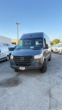 2019 Mercedes-Benz Sprinter 2500 LOW MILES 1-OWNER