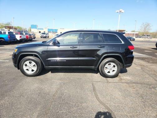 2016 Jeep Grand Cherokee Laredo