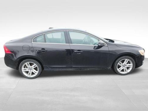 2015 Volvo S60 T5 Premier