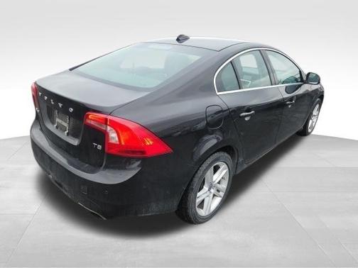 2015 Volvo S60 T5 Premier