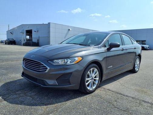 2019 Ford Fusion Hybrid SE