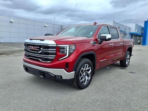 2024 GMC Sierra 1500 SLT
